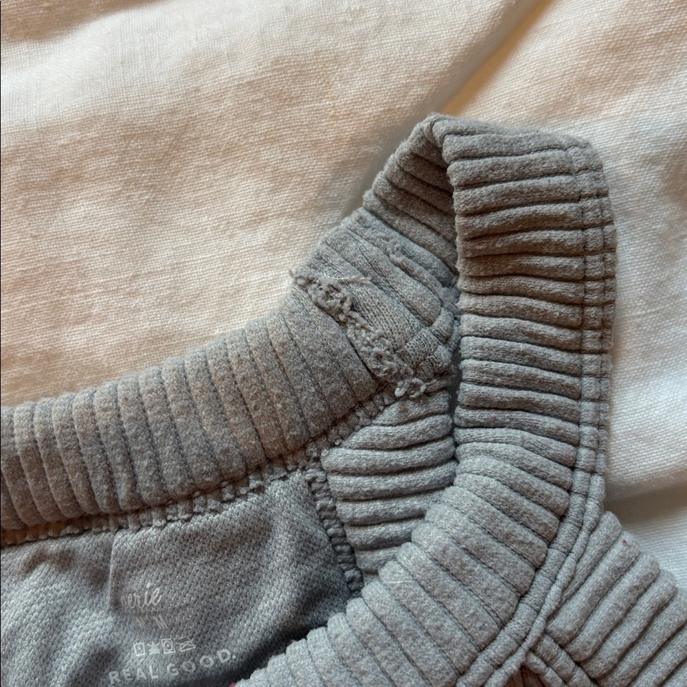 Aerie Superchill Seamless High Neck Bra Top - Picture 6 of 7